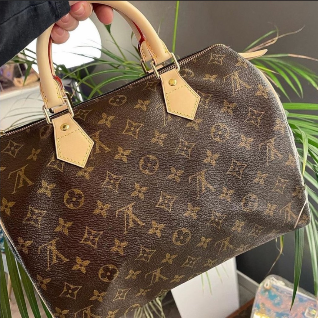 Authentic Speedy